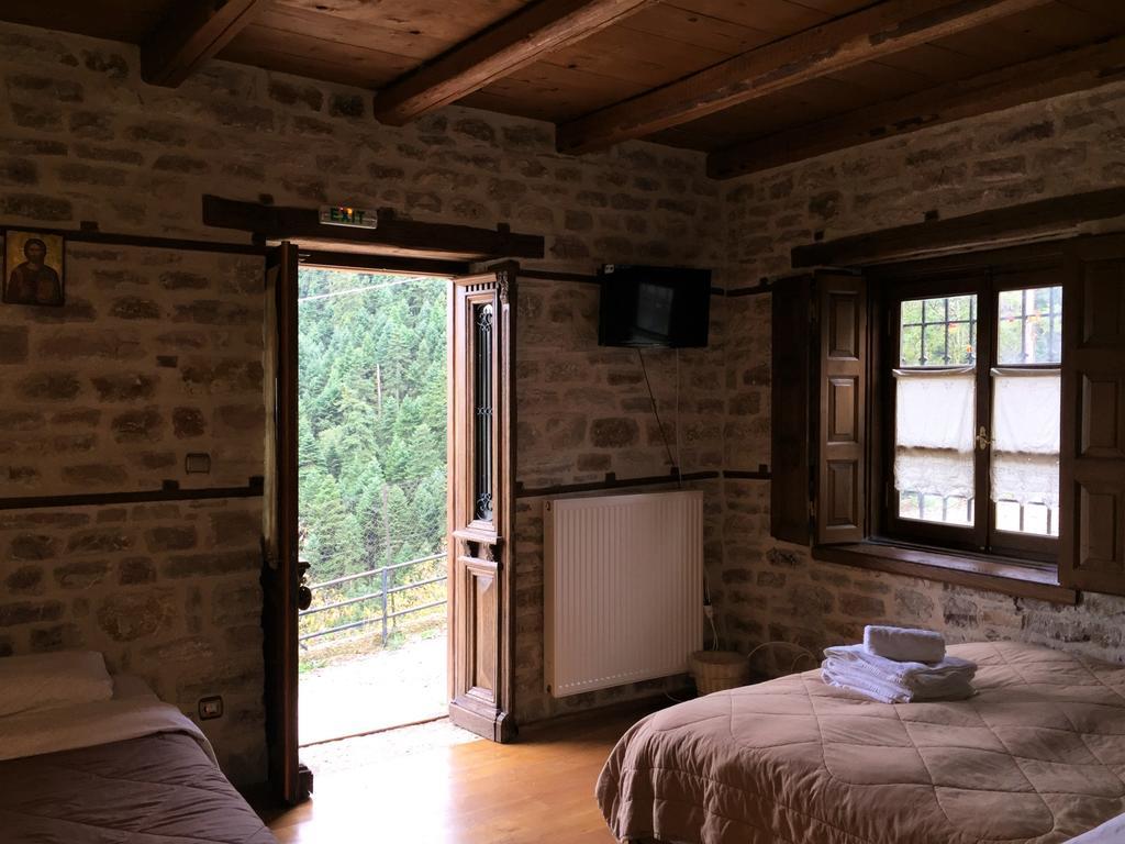 Old Inn Gorianádhes Dış mekan fotoğraf