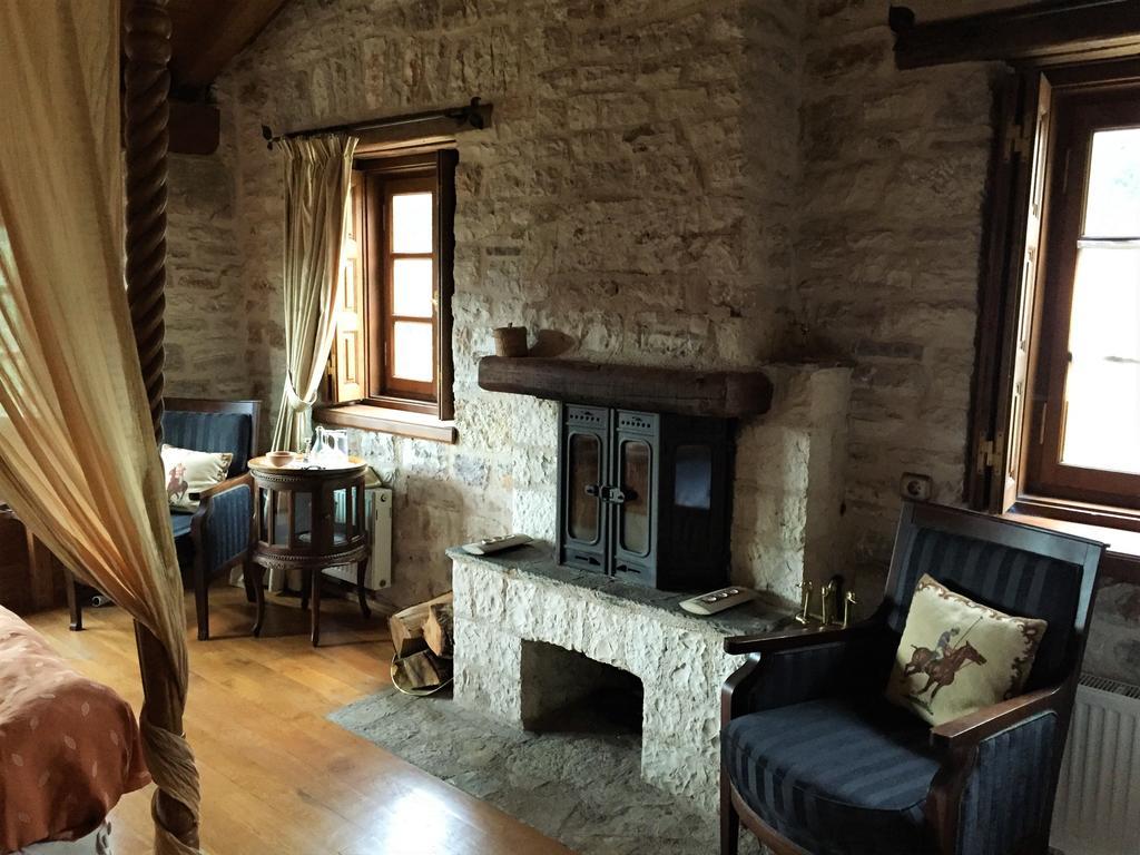 Old Inn Gorianádhes Dış mekan fotoğraf